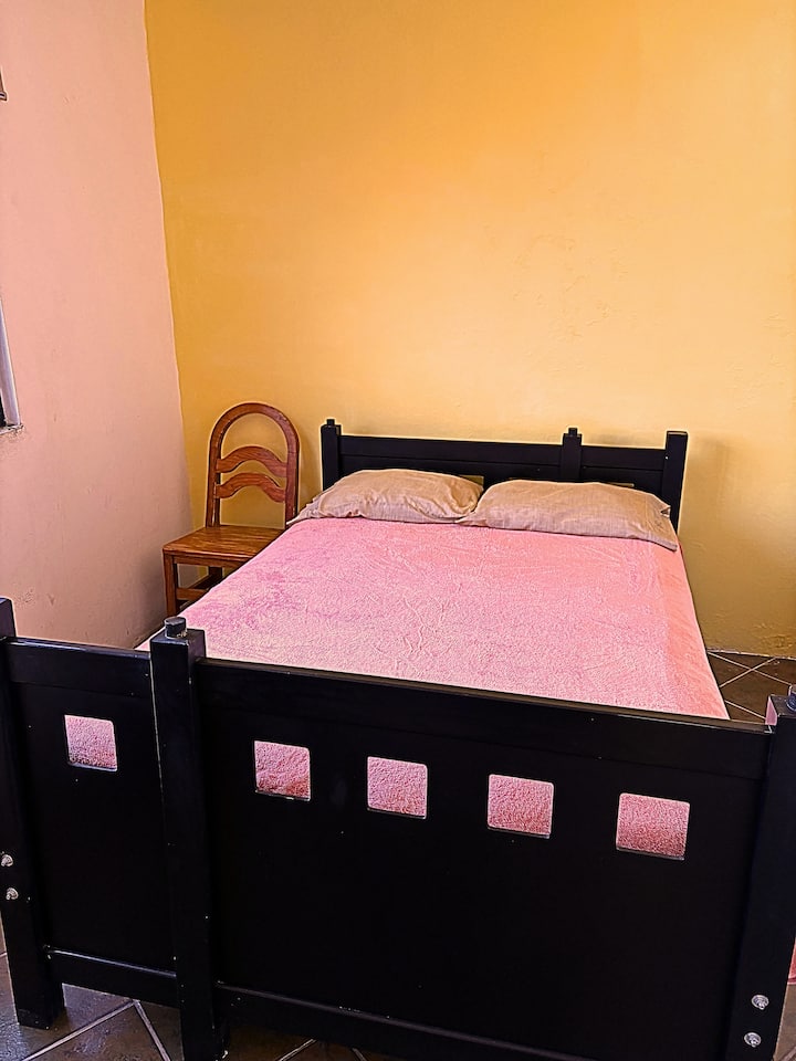 საძინებელი 4