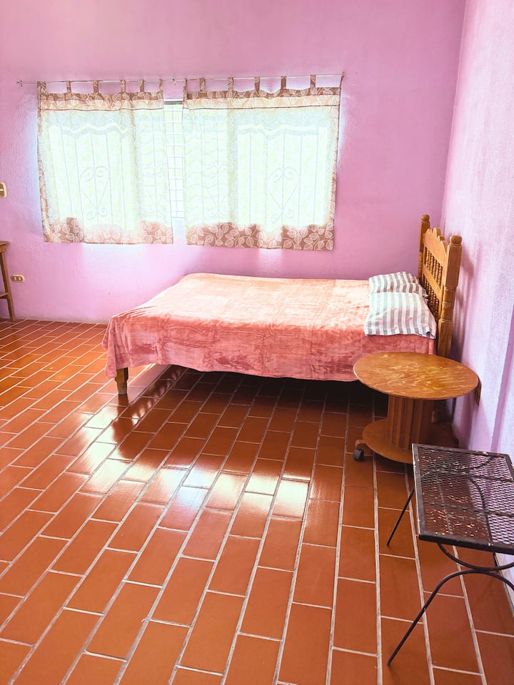 საძინებელი 2