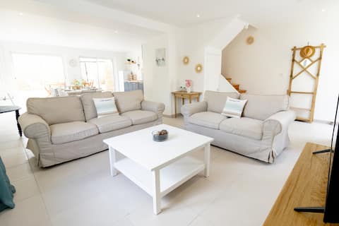Spacious family home with garden near the sea