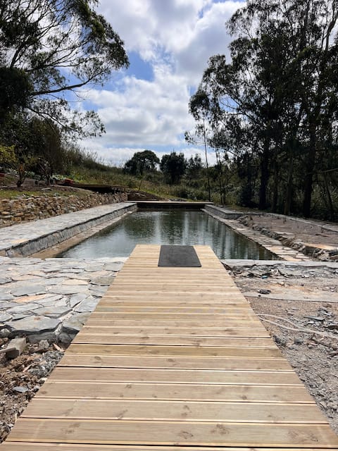 Large villa with pool & seaviews. Near surf/golf