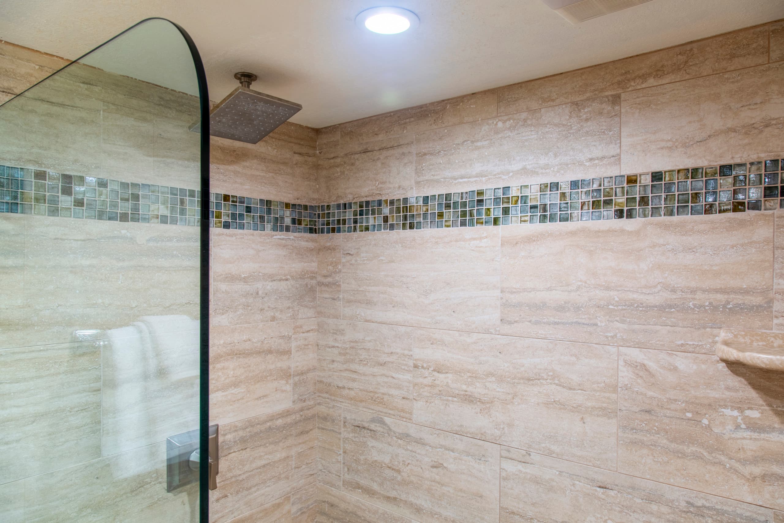 Condo in Lahaina · ★4.81 · 3 bedrooms · 4 beds · 2 private baths - Image 53