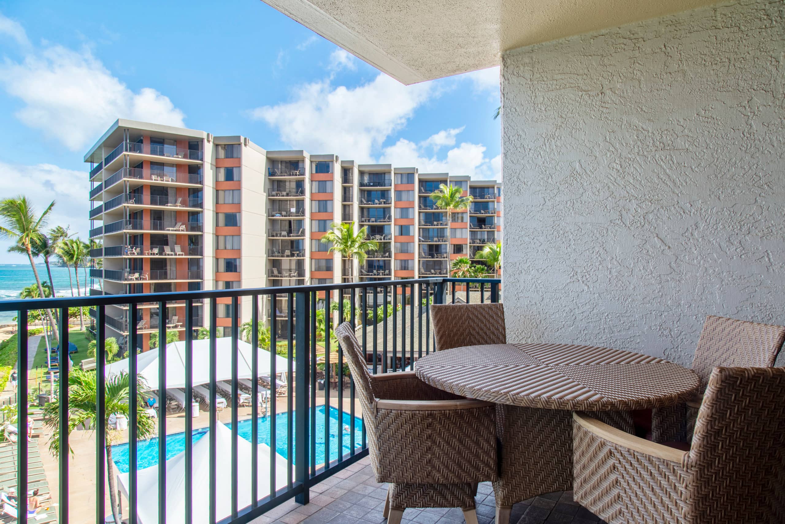 Condo in Lahaina · ★4.81 · 3 bedrooms · 4 beds · 2 private baths - Image 11