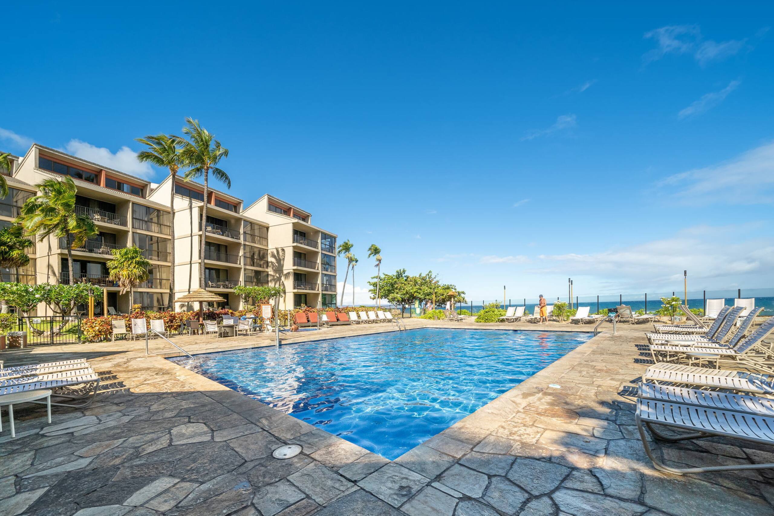 Condo in Lahaina · ★4.81 · 3 bedrooms · 4 beds · 2 private baths - Image 83
