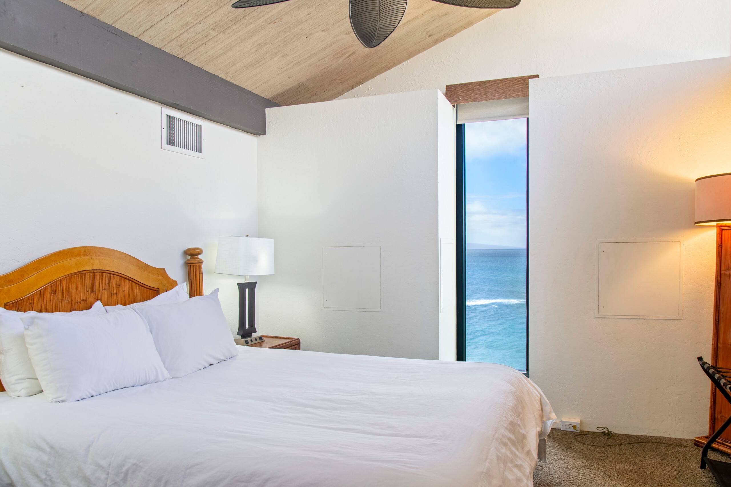 Condo in Lahaina · ★4.81 · 3 bedrooms · 4 beds · 2 private baths - Image 54