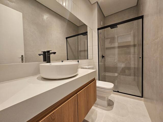 Moderno e bem localizado Apto Ipanema gallery image 4