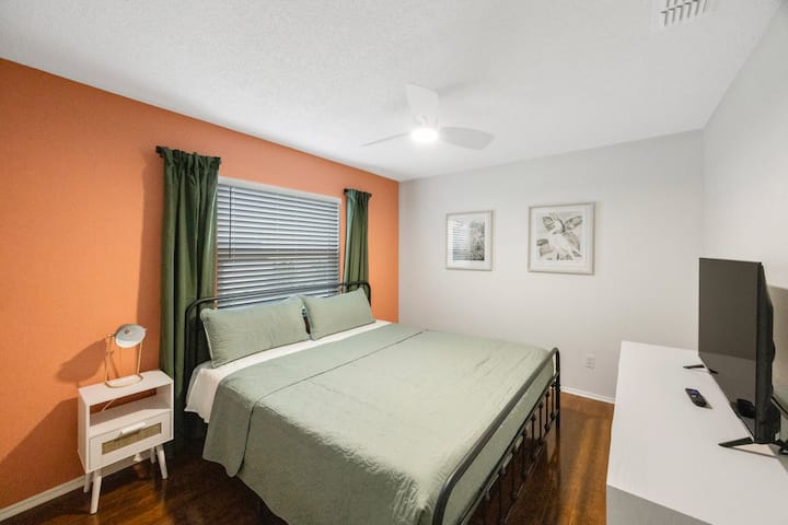 Comfy bedroom for two with TV