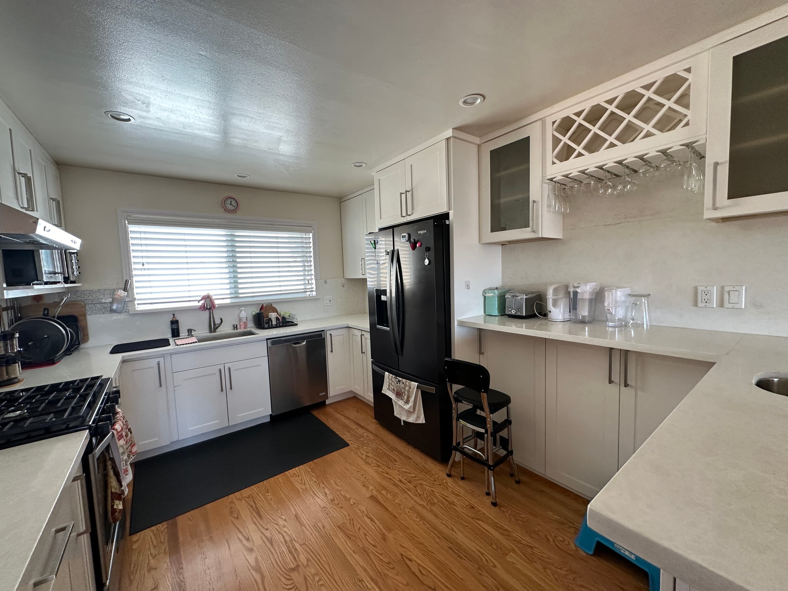 Home in San Francisco · ★4.75 · 2 bedrooms · 4 beds · 1 bath - Image 19
