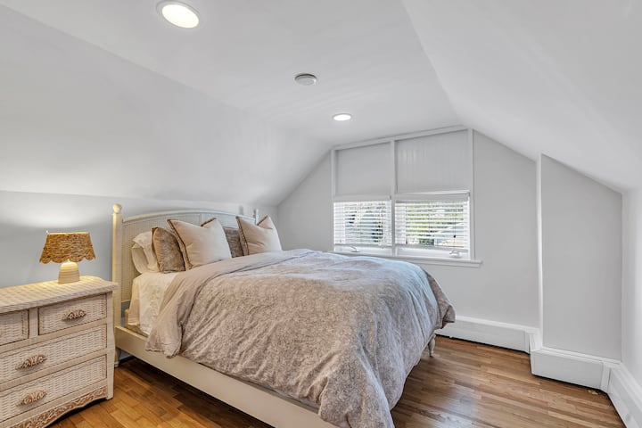 საძინებელი 4