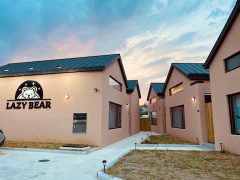 Lazy Bear | Room 101