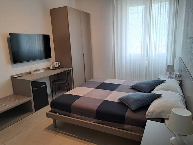 Bolognamania Rooms – Suite gallery image 2