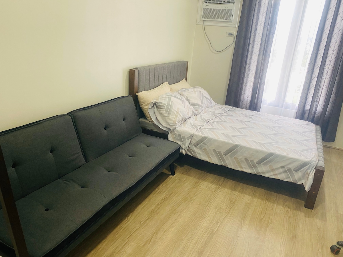 Ambienti i dhomës së gjumit