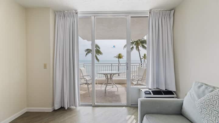 A Slice Of Islamorada Paradise With Ocean Views - Islamorada, FL