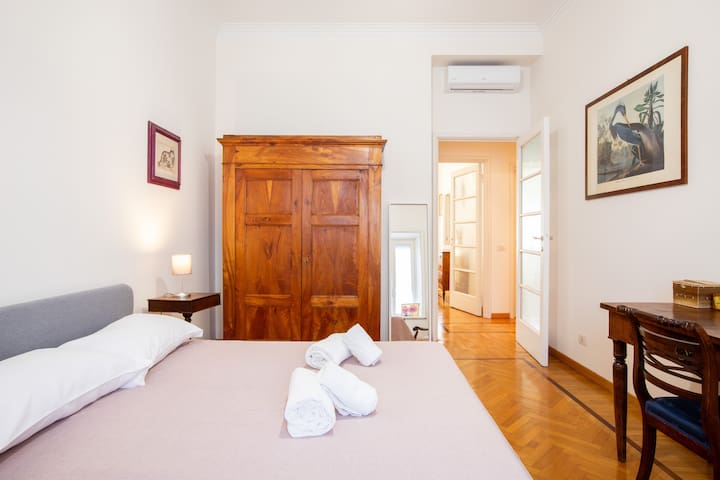 [Porta Venezia – DUOMO] – Elegant Suite