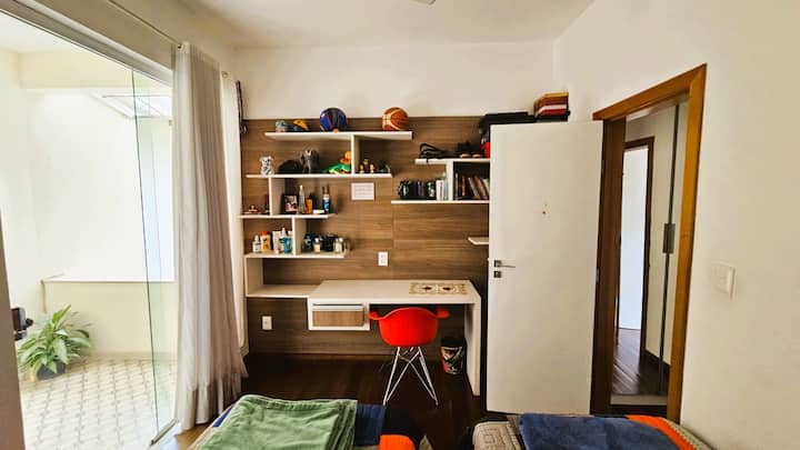 საძინებელი 2