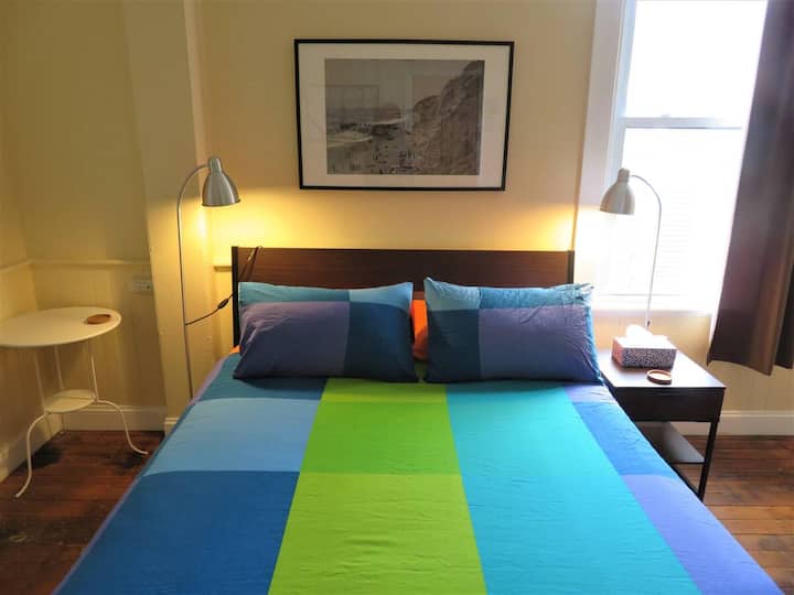 Ცალკე საწოლი 152 × 203 სმ