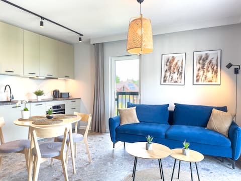 Top performing Airbnb: Baltic Sea Pearl at idyllic lake, 500m of Sea in Gmina Dziwnów