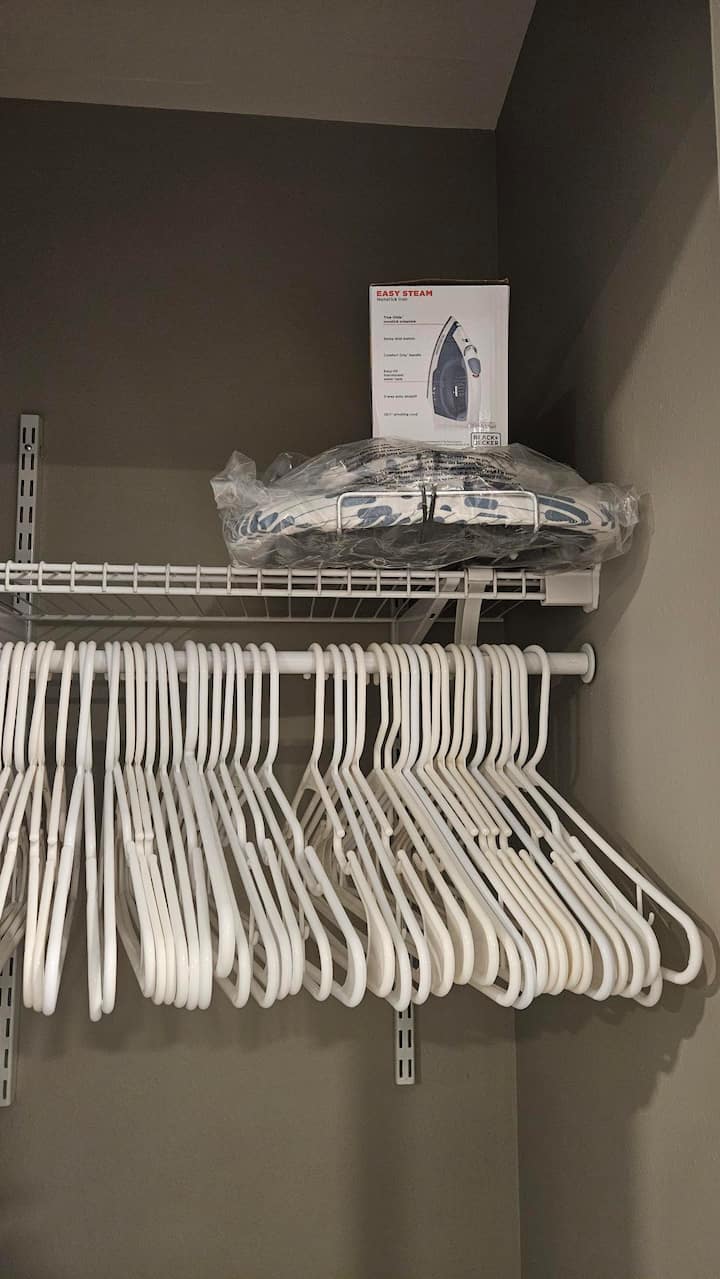 Daska za glačanje i glačalo