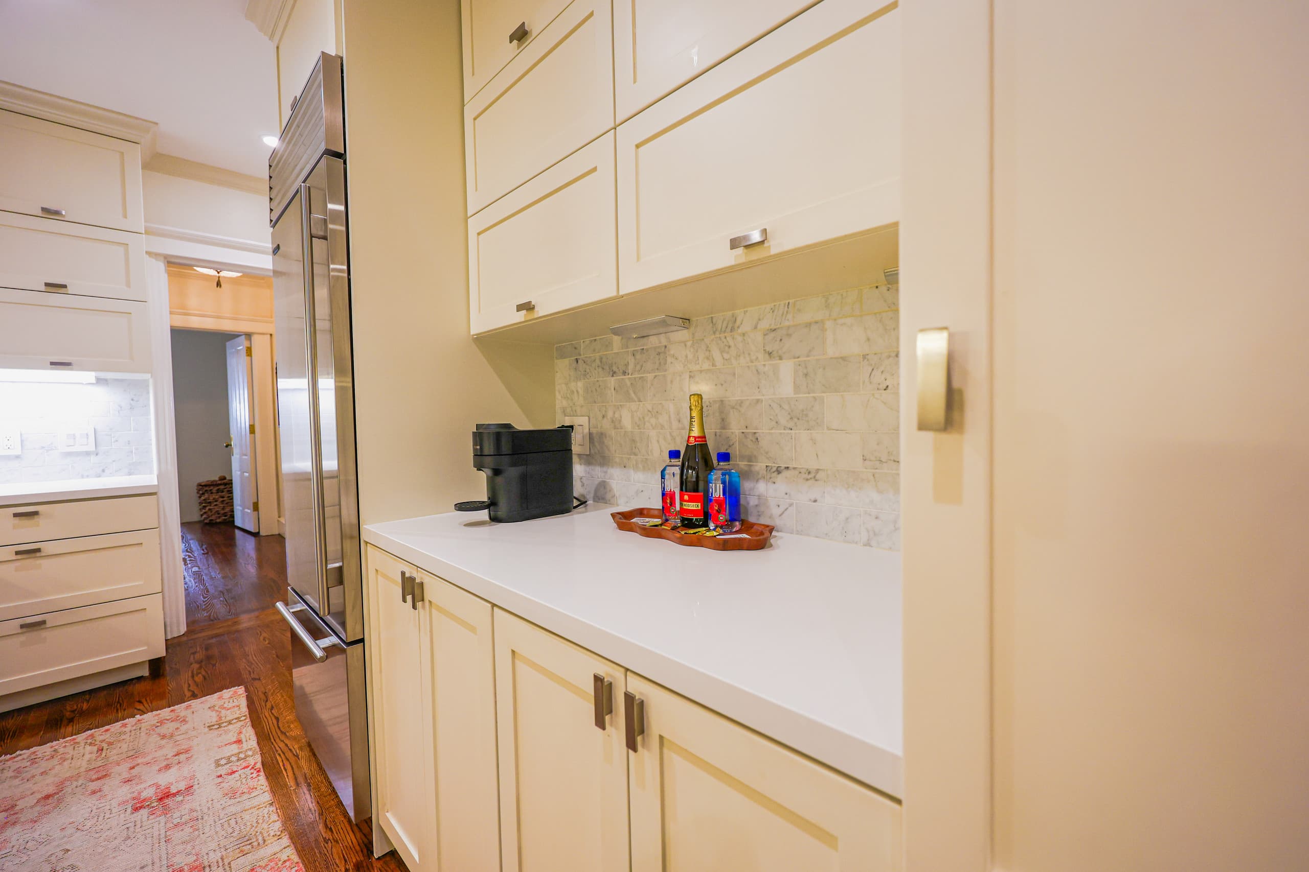 Condo in San Francisco · ★4.93 · 2 bedrooms · 2 beds · 1 bath - Image 12
