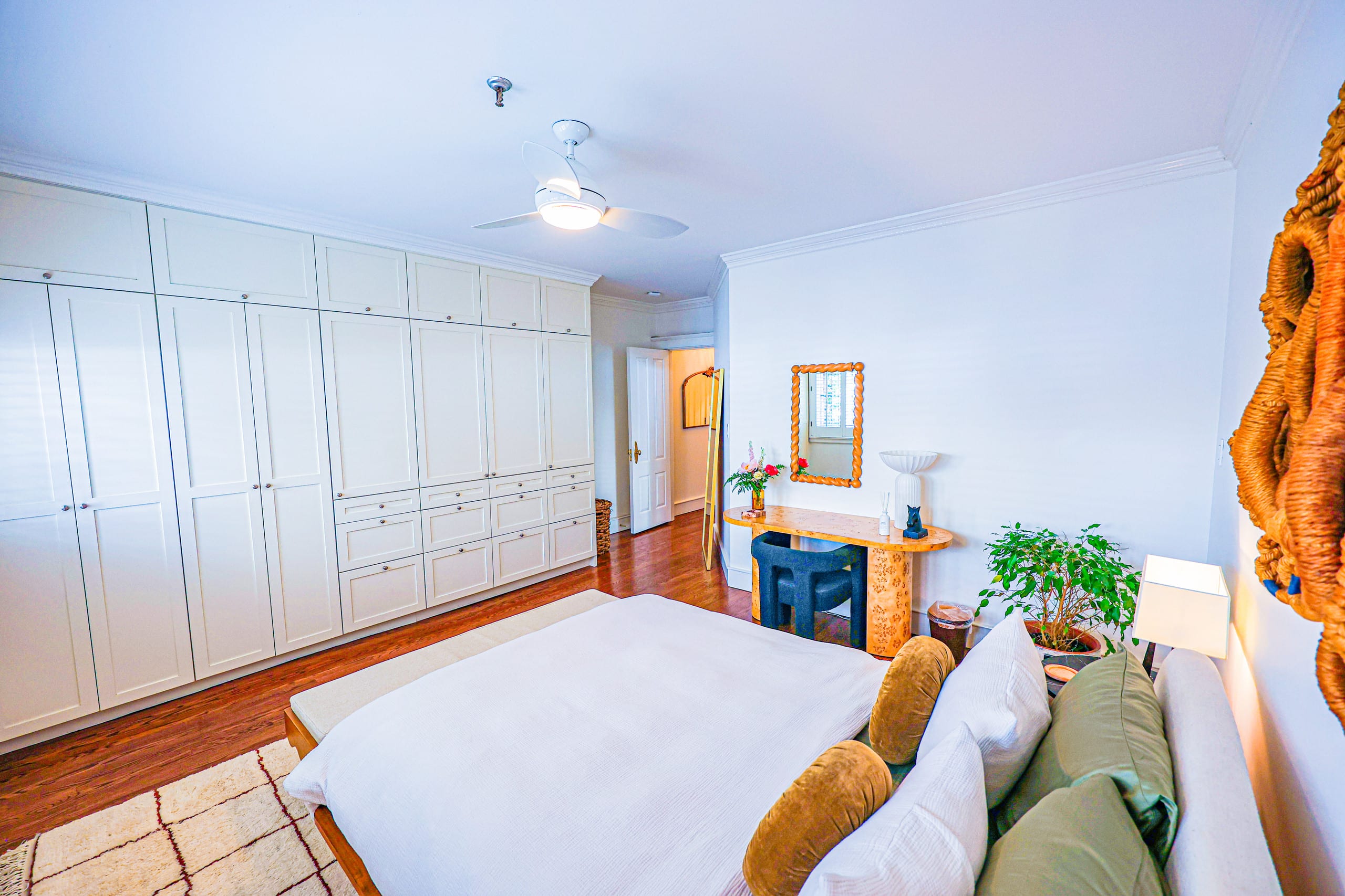 Condo in San Francisco · ★4.93 · 2 bedrooms · 2 beds · 1 bath - Image 23