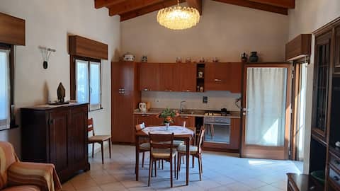 relaxing home between vegetable garden and garden, from the river to the sea