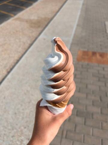 Red Coral @ the Beach gallery image 4