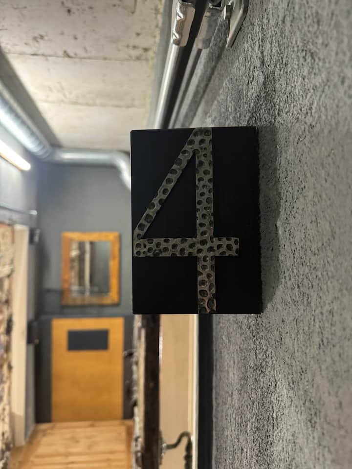 Swed Cab Embassy 4 Hostel & Coworking Space - Varna