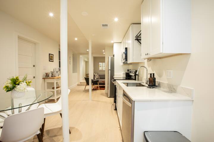 Home away from home in the heart of DC gallery image 3