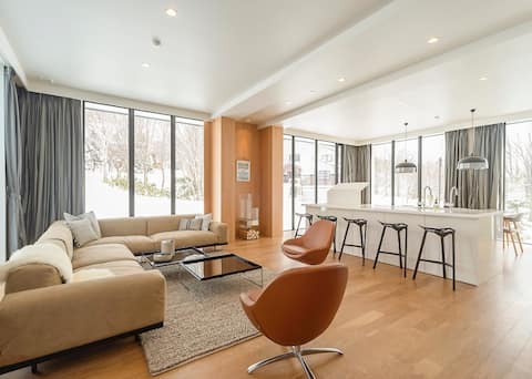the kamui niseko penthouse 244㎡  with balcony