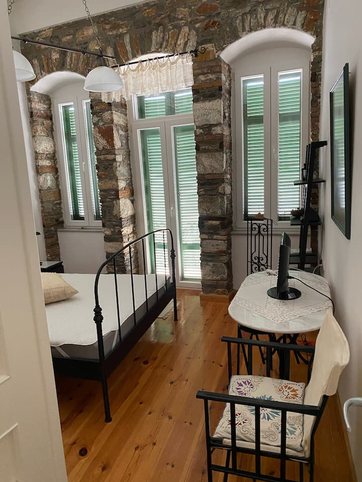 غرفة النوم 1