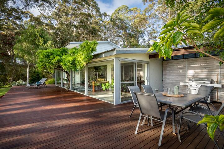 Emerald Cove I Private Properties gallery image 3