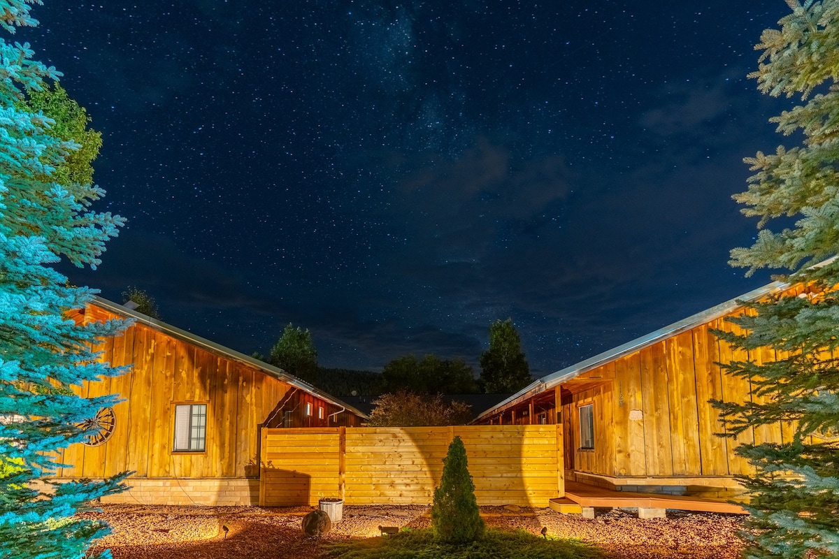 CowboyCasita for 8 | Unit 5 | Pickleball - Apartments for Rent in