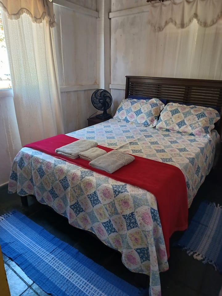 غرفة النوم 1