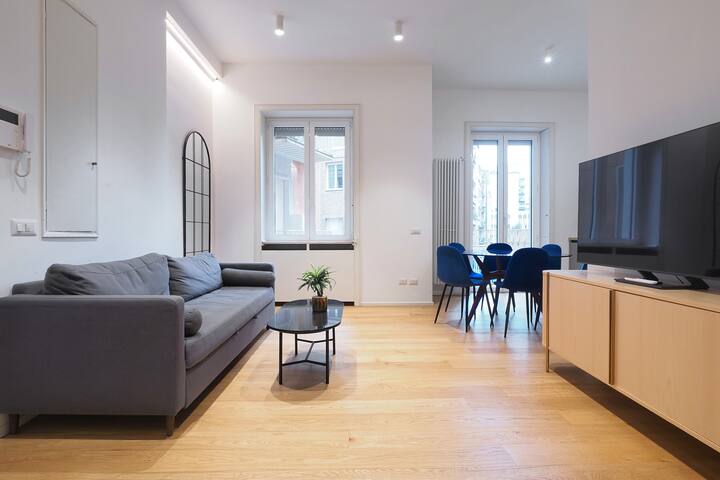 Luxury Missori Apartment I gallery image 2