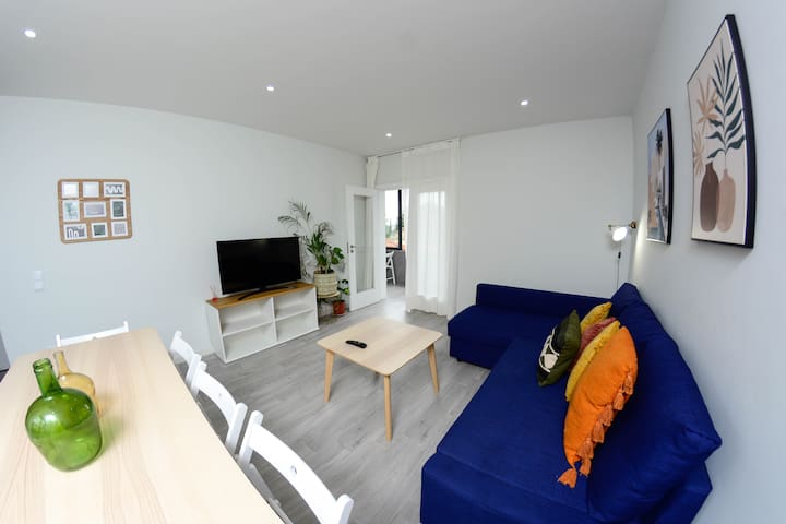 New! Family apto near center 5