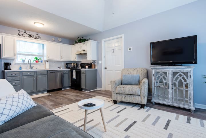 Louisville  Private Suite - Louisville, KY