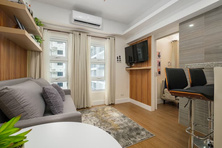Great Holiday Vacation: 1br Condo W/ 2 Queen Beds - Quezon City