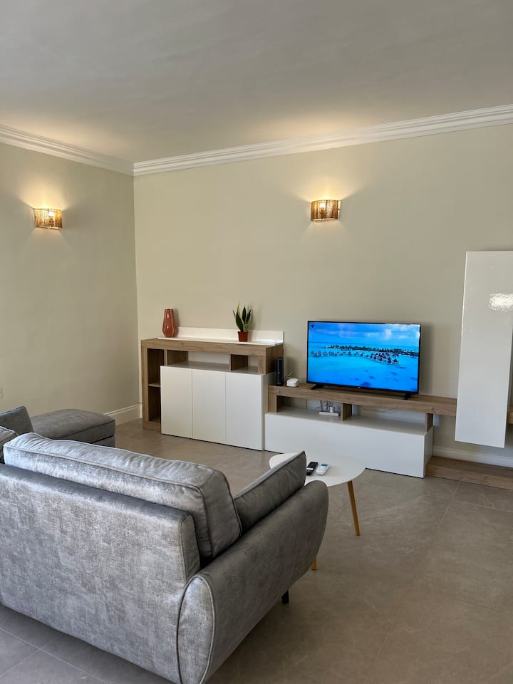 10 Mins To Valletta :Ta Xbiex Modern Seaside Home - Valletta