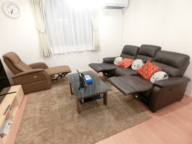 新築141㎡5LDK、バス・トイレ2ヶ所、ルーフバルコニー。駅徒歩6分、池袋まで地下鉄2分 gallery image 3