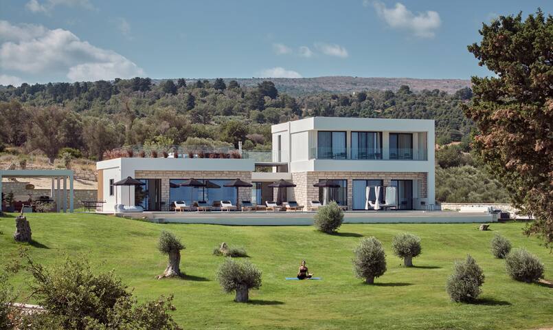 Gavras Exclusive Villa I, 2 Pools, Gym & SeaViews gallery image 2