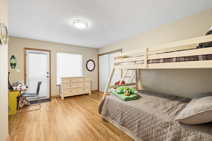 غرفة النوم 2