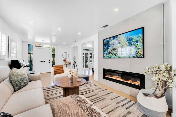 Belmont Shore Luxury Villa gallery image 3