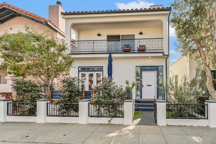 Belmont Shore Luxury Villa