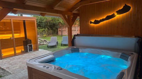 Top Airbnb: Balaton Nyaralóház in Balatonmáriafürdő