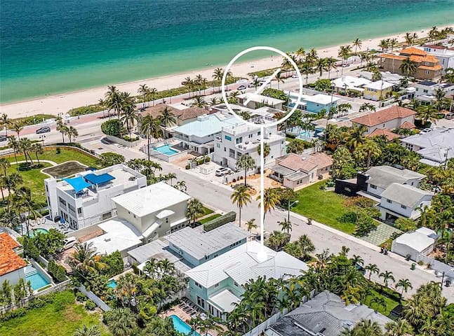 Steps to Beach w/ Pool, Backyard Oasis & Game Room gallery image 2