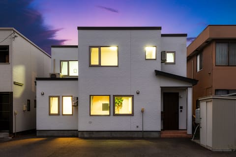 THE SERENITY【on-site parking for 3 cars / 106㎡ 】