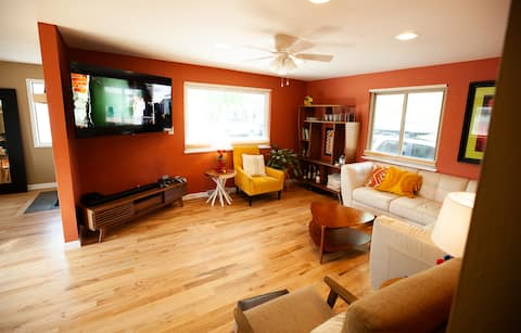 Good Vibe Bungalow w/ Hot Tub + Fire Pit + Yard