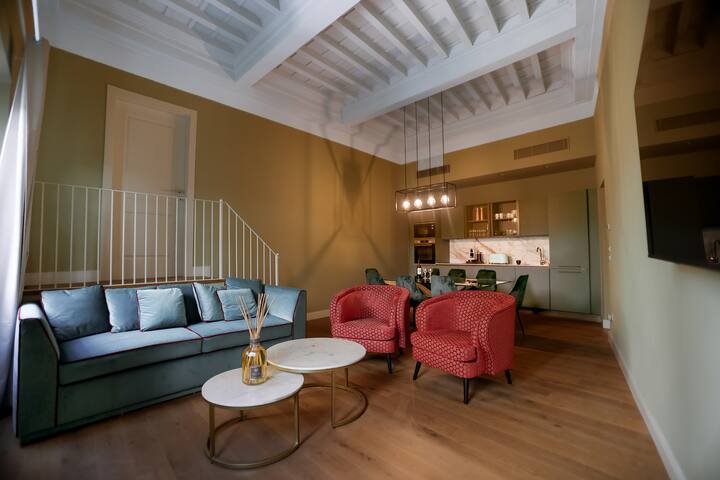 3 bedrooms + 3 bathrooms + 8 people | Bargello Lux gallery image 3