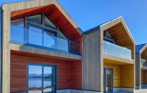 Newly built cabin at the edge of the lake