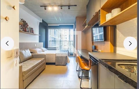 Airbnb em destaque: Studio in Jardins, next to the Oscar Freire subway em São Paulo