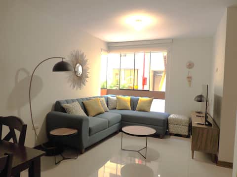 Chic Comfort – Quiet, Cool, Safe – 1st Floor